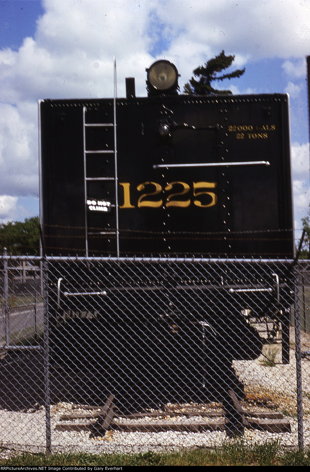 PM 2-8-4 #1225 - Pere Marquette